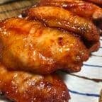 Best New Orleans Style Chicken Wings (6) in Bellevue, WA